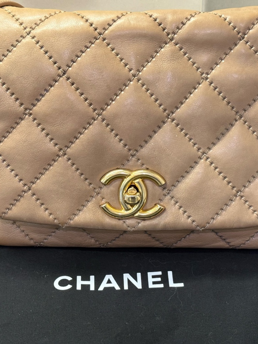 Chanel Retro Chain Flap Bag